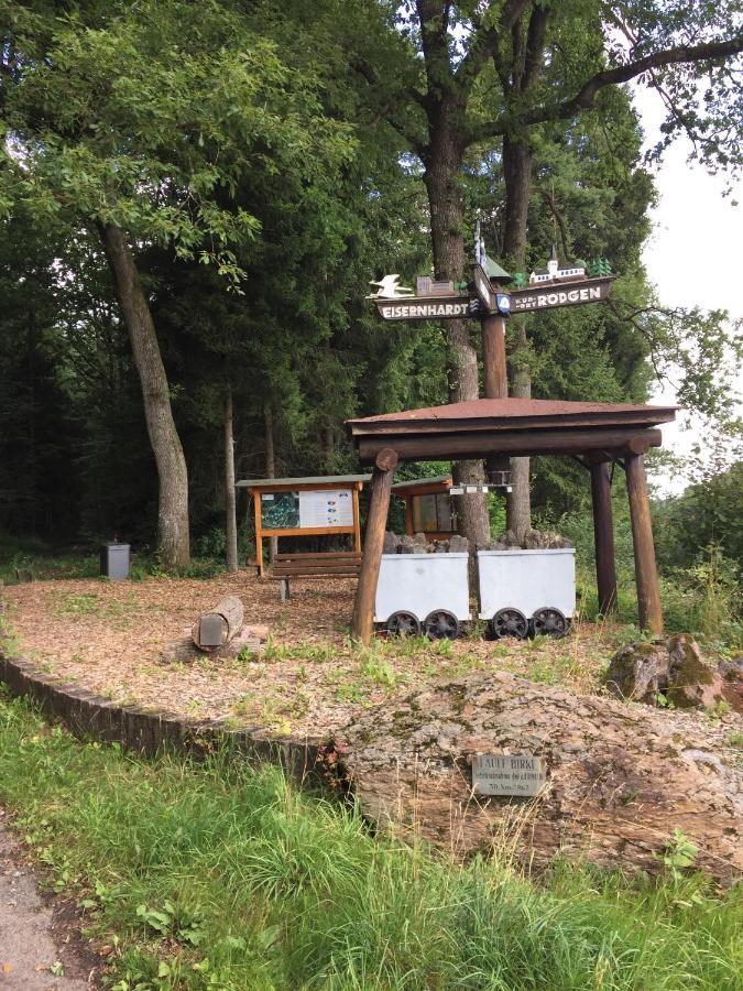 Zum Rothaarsteig Guest house